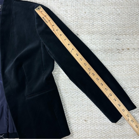 J. Crew 365 Velvet Blazer Size 6 - Picture 10 of 17